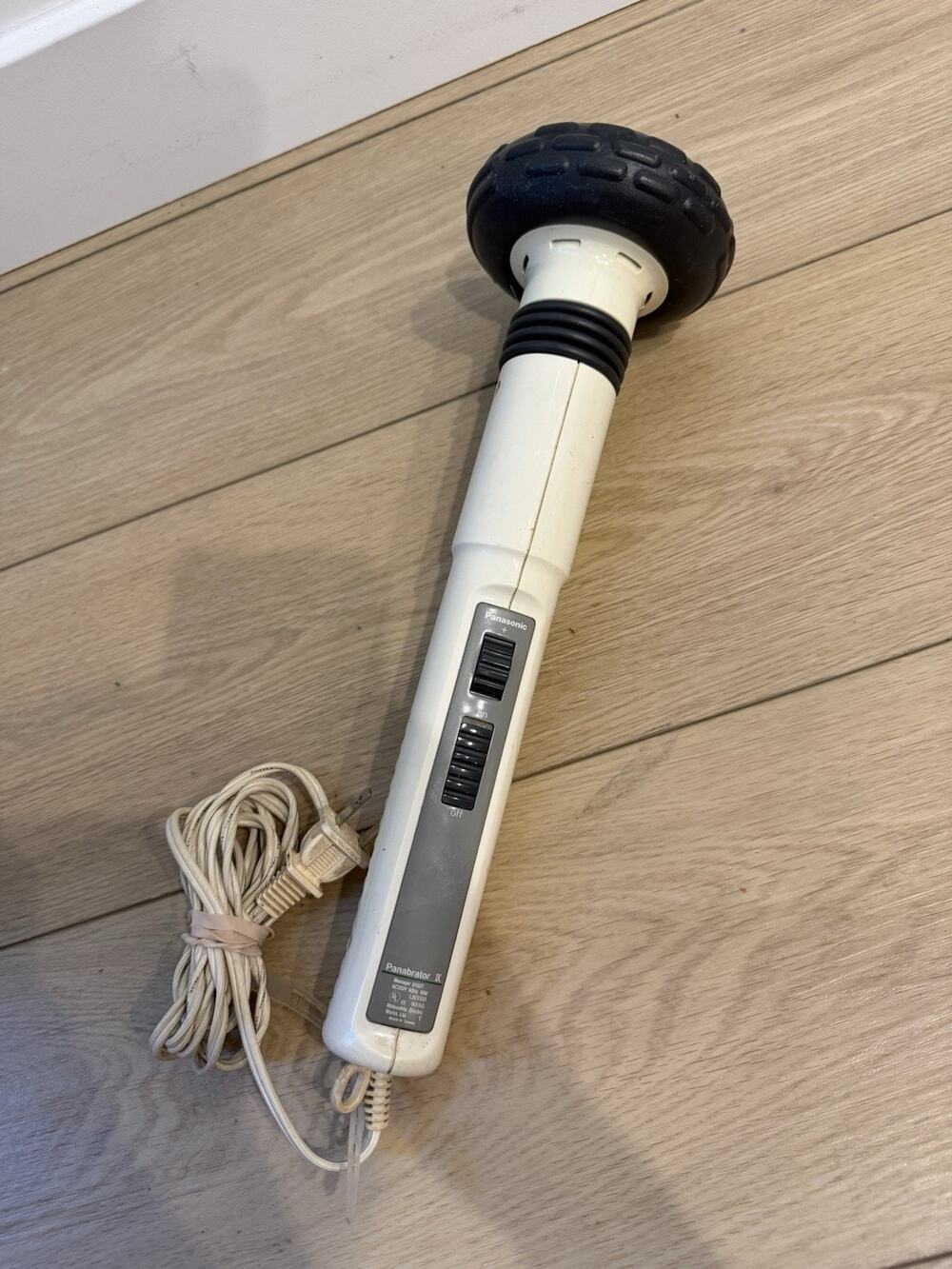 Panasonic Panabrator IX Model EV227 Adjustable Multi Speed Massager Works Great!